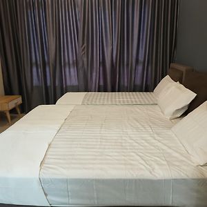 Parkland Residence Condominium