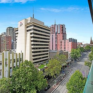 Melbourne CBD Central Apartment Hotel